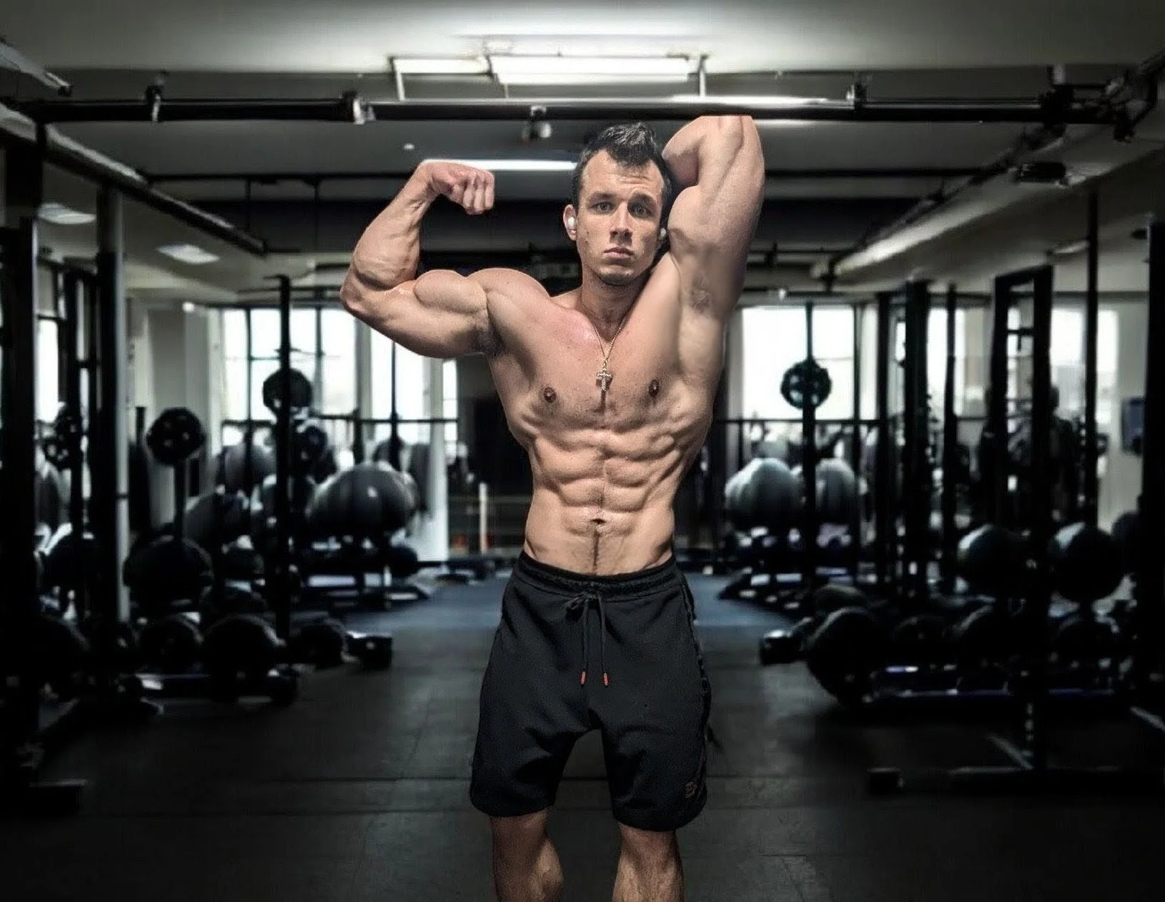 Профессиональный фитнес-тренер